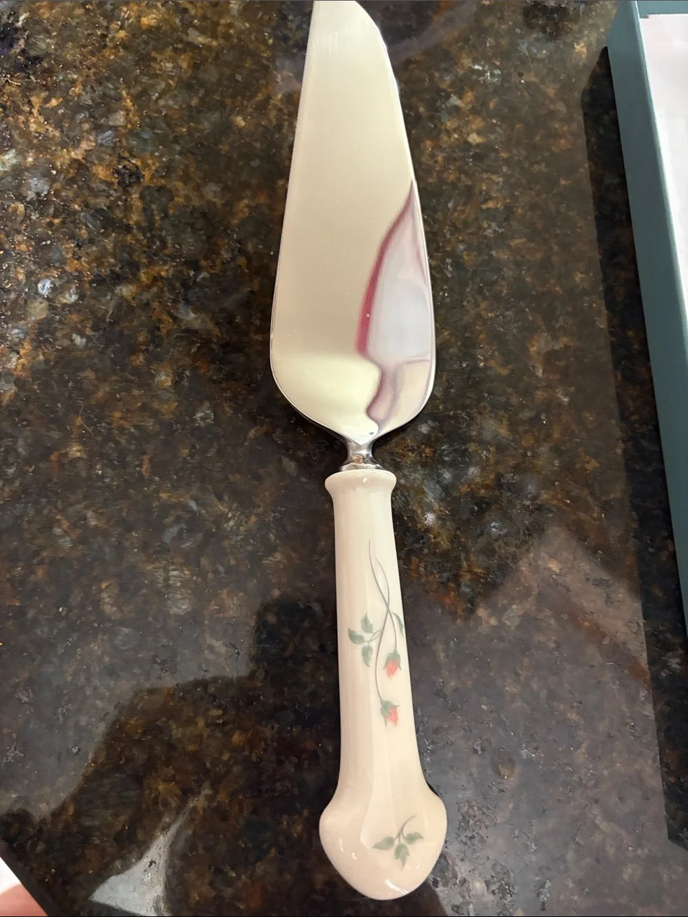 Lenox Cream Cake Server with Pink Floral Detail